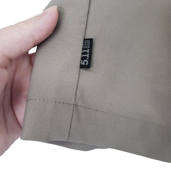 5.11 Tactical Dart Shorts Mens Size 44 Reinforced Belt Loops Tan Khaki - Picture 5 of 10